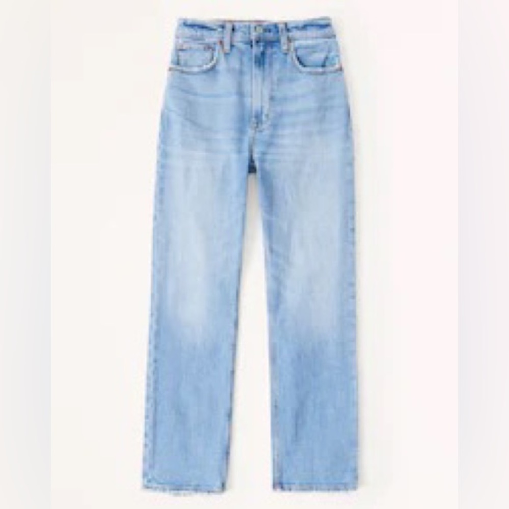 NWT Ultra High Rise Ankle Straight Jeans